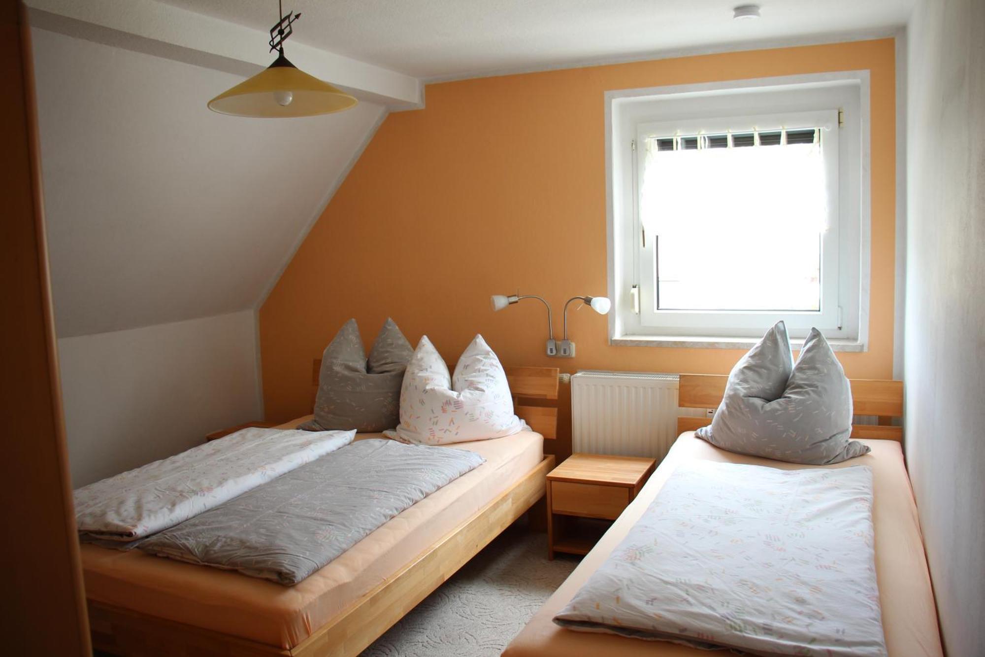 Ferienwohnung Elpida Rodewisch Bagian luar foto